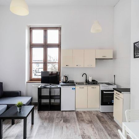 Apartament Z Osobna Sypialnia W Pieknej Kamienicy W Centrum Вроцлав Экстерьер фото